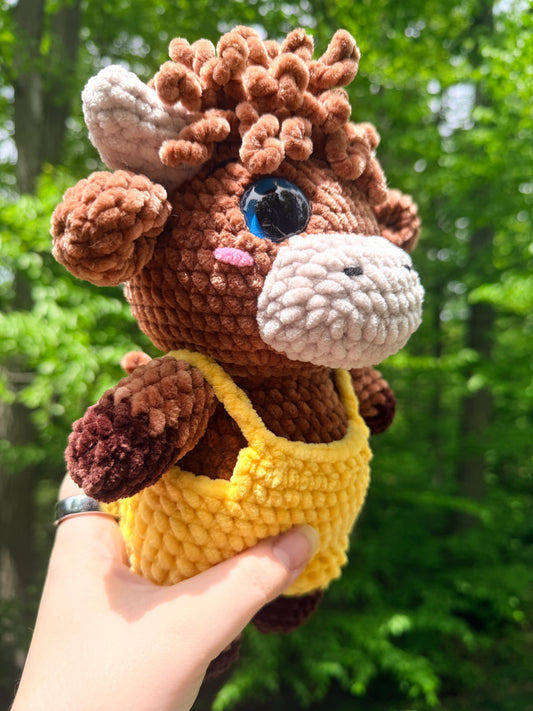 Highland Cow Crochet Plush in Overalls